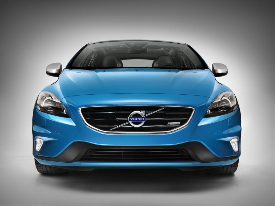  Volvo V40 R-Design 2012 года  (фото 10 из 15)